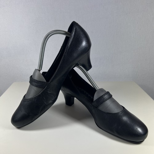 Clarks black leather mary - black,