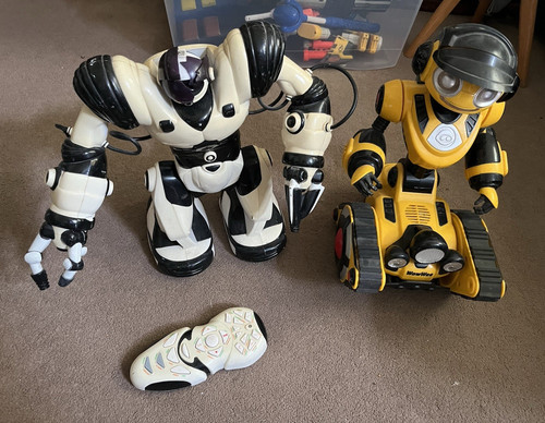 Wowwee robosapien remote - wowwee,