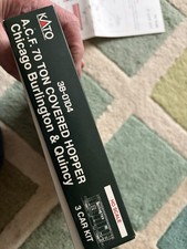 Kato HO Scale ACF 70 Ton Covered Hopper 3 Car Kit Chicago Burlington & Quincy