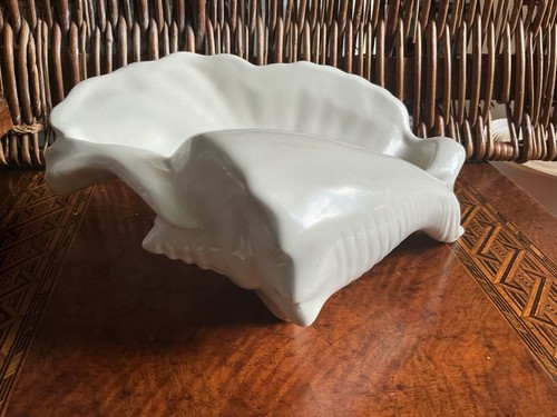 Poole pottery white - pottery,