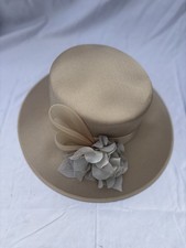 Eastex Women’s Beige Silk