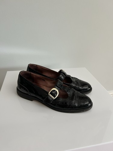 Russell and bromley mary - bromley,