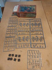 Games Workshop Warhammer Fantasy Lizardmen Skink box 24 miniatures 8 squarebases