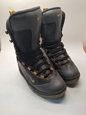 NIKE AIR MERU SNOWBOARDING