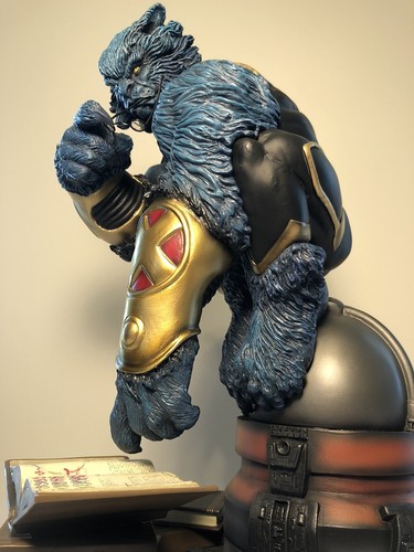 Beast comiquette statue - comiquette,