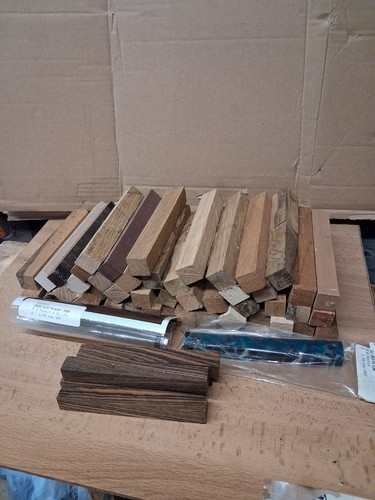 Job lot wood - wood, pen