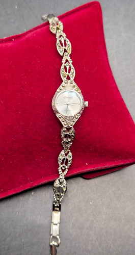 Vintage ingersoll dainty - ingersoll,