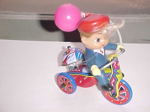 Vtg boys tricycle mechanical - boys,