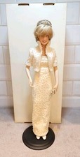 Vintage Franklin Mint Diana