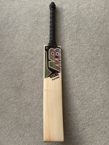 Malik umz players cricket - malik,