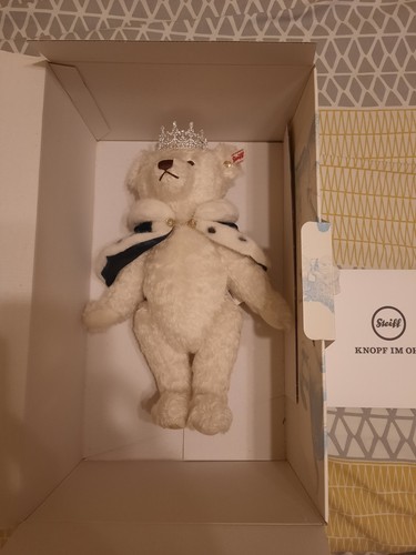 Steiff bear long reign - bear, to