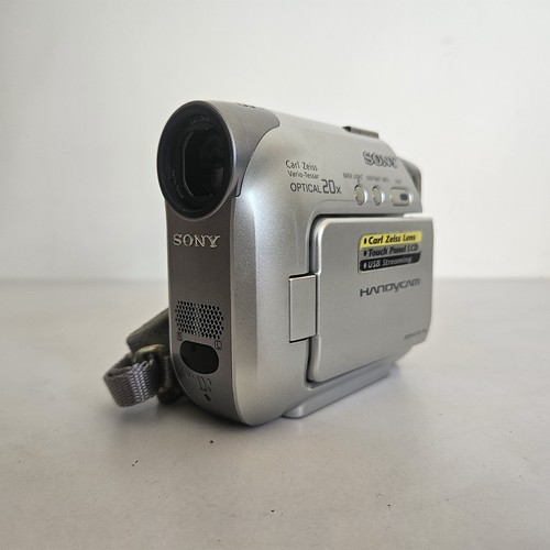 Sony dcr hc19e handy cam - dcr-hc19e,