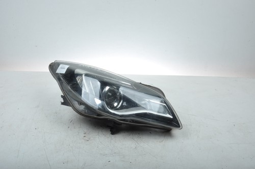 Vauxhall insignia front right - front,