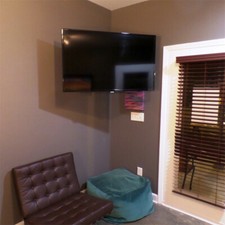 Solid Tilting TV Wall Bracket