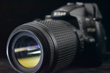 [US Duty Paid] Nikon D5000