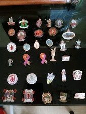 32 Badges 36th Ulster Division And Somme Badges