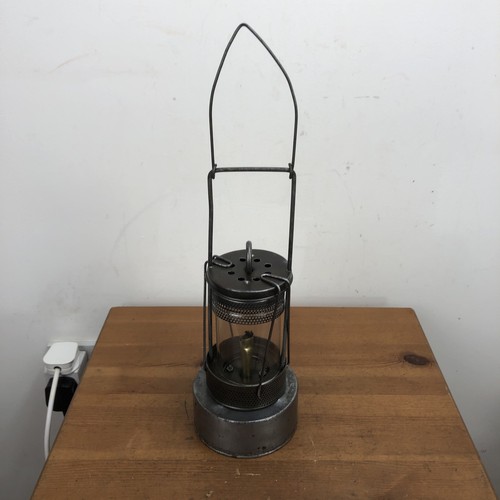 The muff radiator - radiator, lamp