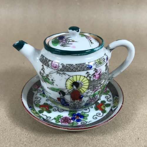 Vintage miniature hand - miniature, painted