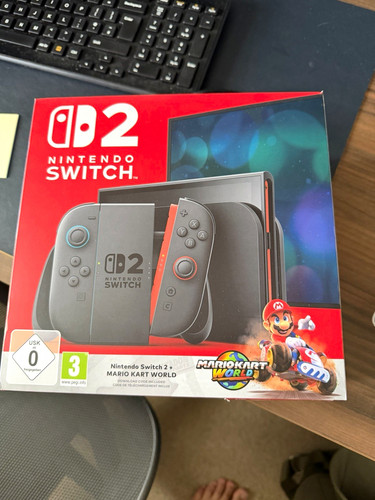 Nintendo switch black - nintendo,
