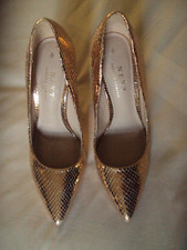 BRAND NEW UNWORN ROSE GOLD