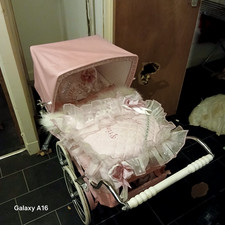 Silver Cross Kensington Pram -