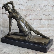 SIGNED NUDE DANCER CHIPARUS
