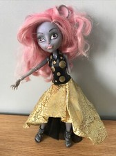 Boo York Gala Ghoulfriends Mouscedes King Monster High Mattel - Missing Arm