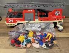 VINTAGE PLAYMOBIL FIRE ENGINE