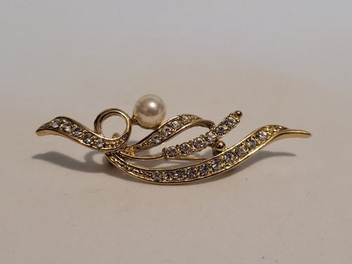Beautiful diamond and pearl - beautiful,