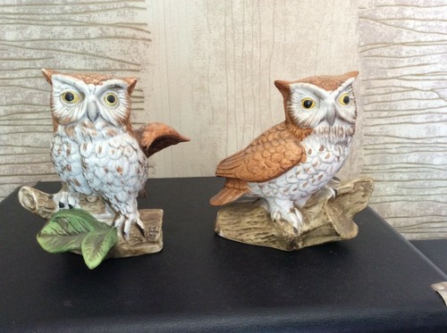 Porcelain owls on base - porcelain,