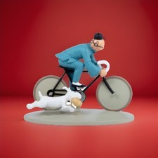 Tintin (Blue lotus) on cycle