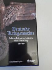 Deutsch Kriegsmarine -Uniform & Equip Collecters Reference Book Excellent C009
