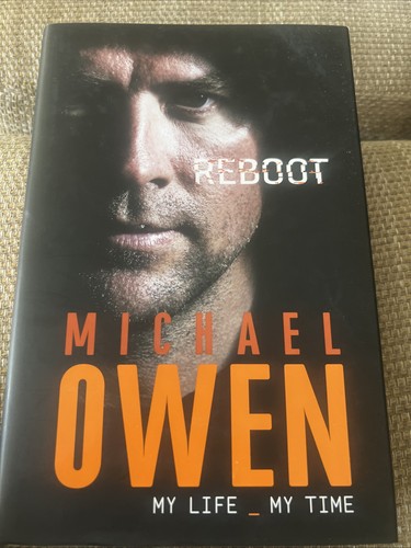 Michael owen signed book - owen,