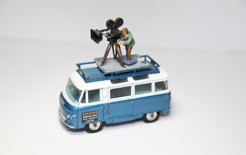 Corgi 479 commer bus - commer, 2500
