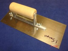 Flooring Adhesive V Notched Trowel 1.5mm with Wood Handle