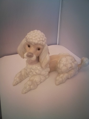 Lladro 6337 poodle - poodle,