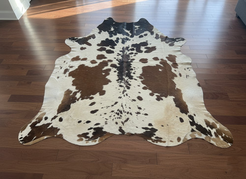 Natural cowhide rugs tricolor - rugs,