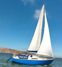 Hurley 30/90 Sailing yacht 5 berth   Inboard diesel Yanmar 31hp 