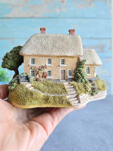 Lilliput lane cottage - lilliput,