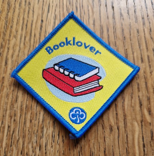Girlguiding old booklover - old,