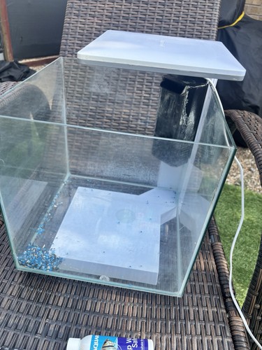 Aquarium plus accessories fish - aquarium,