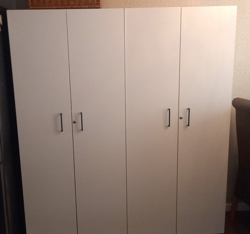 White lockable cabinets - x,