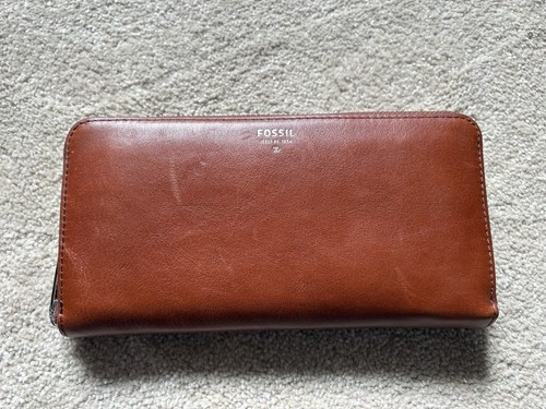 Fossil issue 1954 - fossil, tan