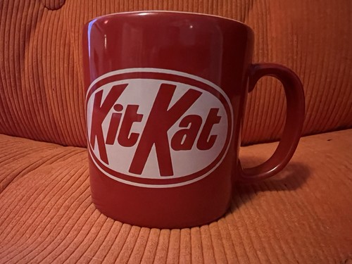 Nestle kit kat - kit, red