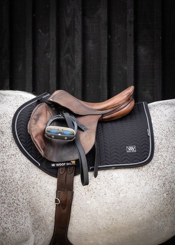Woof wear herringbone close - wear,
