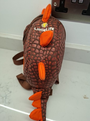 Little life dinosaur - life,