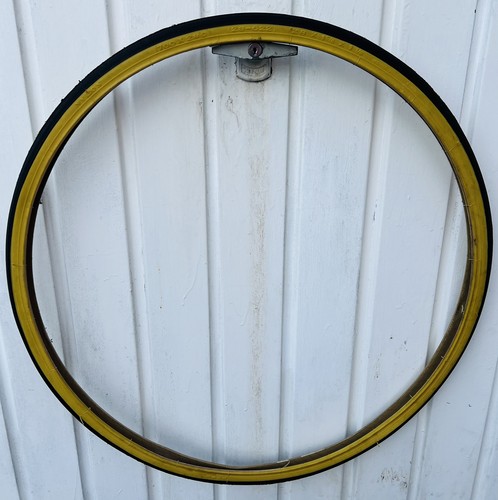 Duro amber wall - amber, 700
