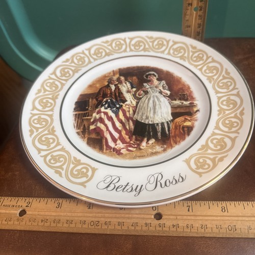 Lot avon collector - 3,