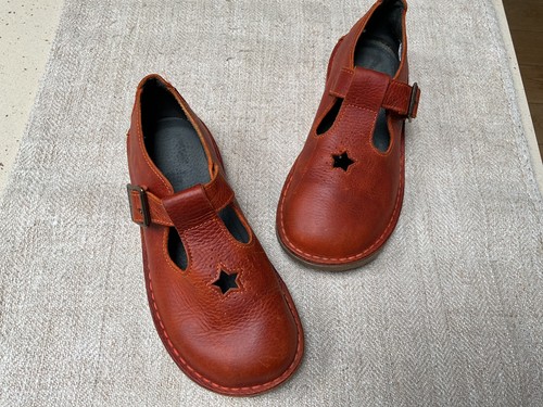 Red dead orange leather - red, or