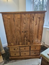 Beautiful Laura Ashley Garrat